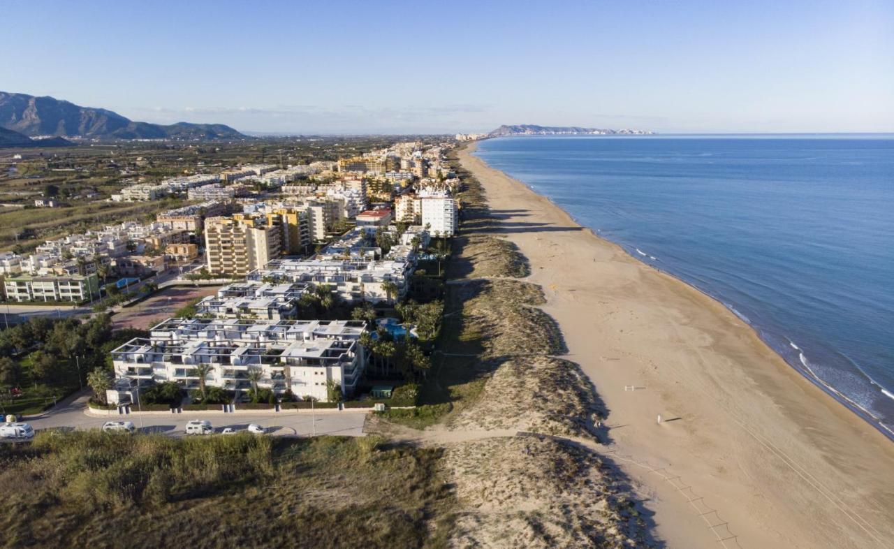 Los Juncos Solo Familias Serviplaya 普拉亚西拉科 外观 照片